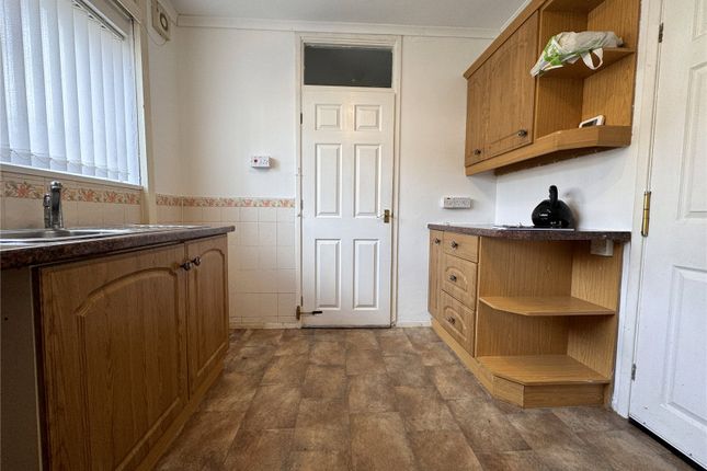 Terraced house to rent in Clarence Street, Shawclough, Rochdale, Greater Manchester
