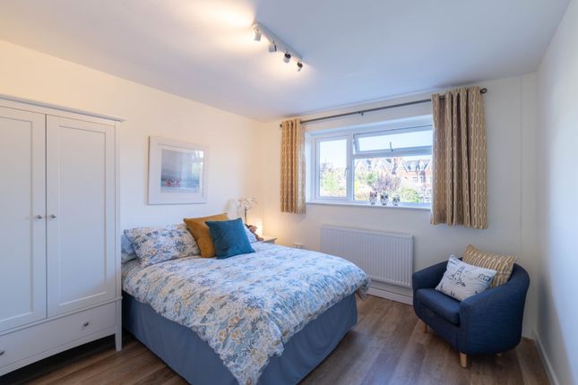 4, Davids Close, Broadstairs photo 2