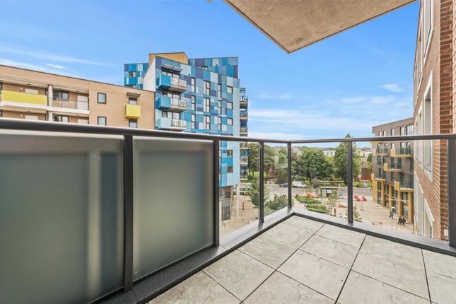 17, Larkwood Avenue, London photo 5