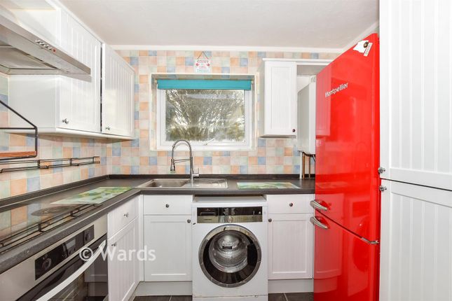 Park View Court, School Lane, Maidstone photo 4