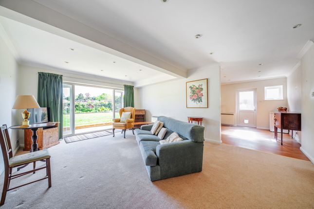 15, Cabrera Avenue, Virginia Water photo 3