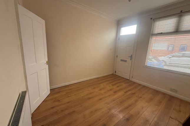 4, Herschell Street, Leicester photo 2