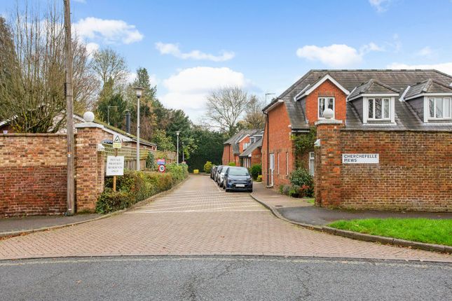 20 Cherchefelle Mews, Green Lane, Stanmore photo 2