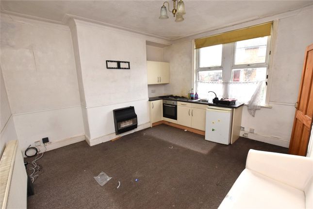 30, Cobden Road, West Yorkshire photo 2