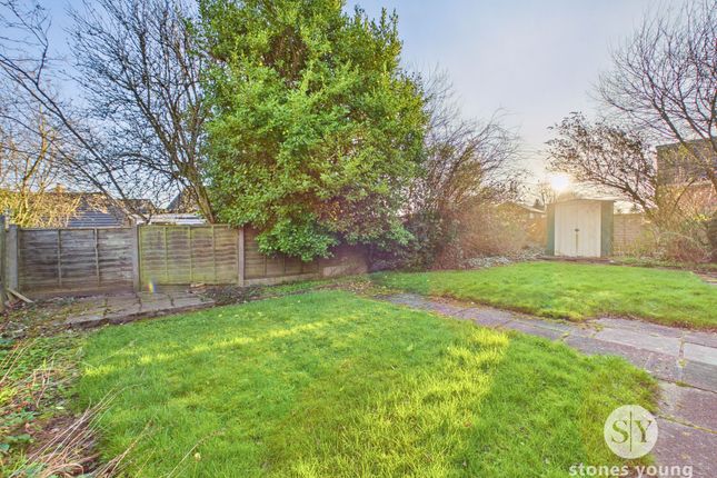 59 Quebec Road, Blackburn photo 4