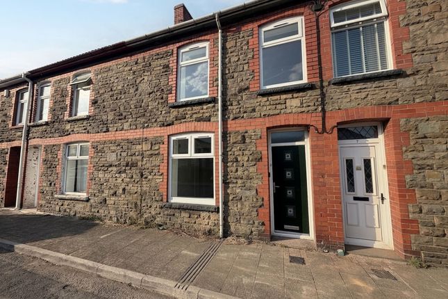 6 Station Road, Blackwood photo 2