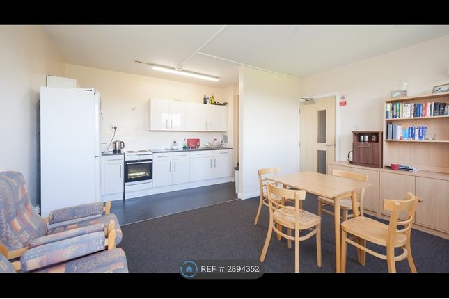 Hambledon Court, Burrow Road East Dulwich, London photo 3