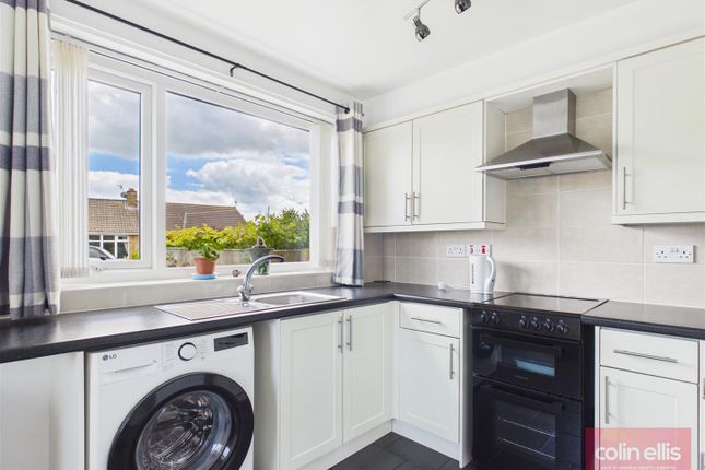 1, Osgodby Grove, Scarborough photo 4