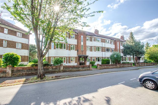 Thumbnail Flat for sale in Garrison Court, Hitchin, Hertfordshire