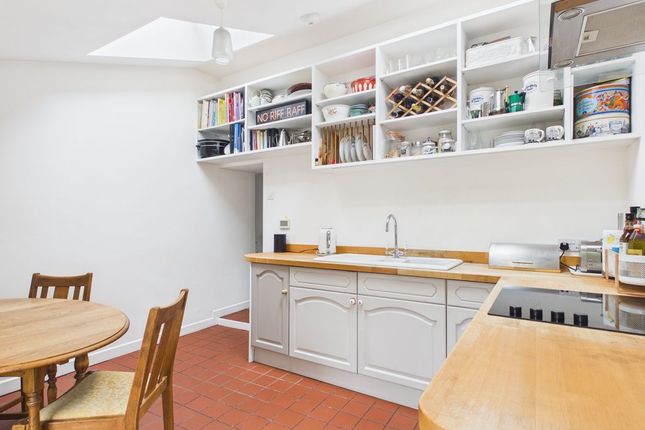 7, Bears Terrace, Redruth photo 4