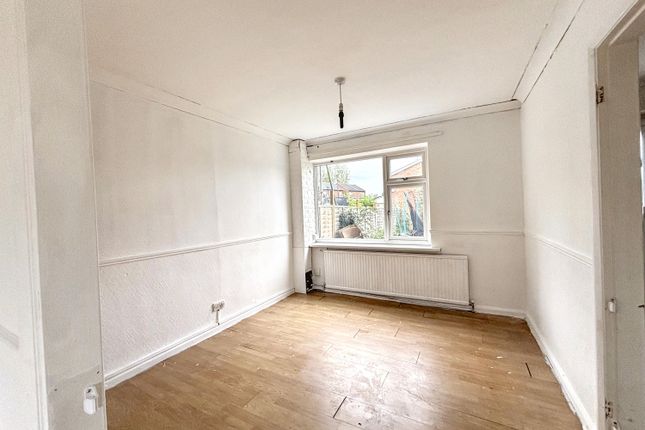 25 Chatsworth Rise, Rotherham photo 4