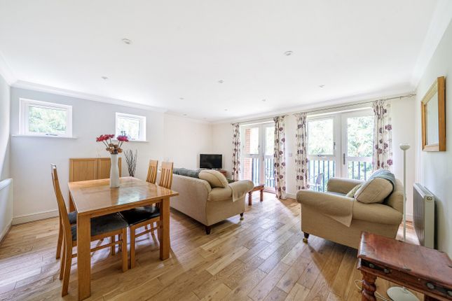 Flat 14 Argyll Court, 142, St. Cross Road, Hampshire photo 2
