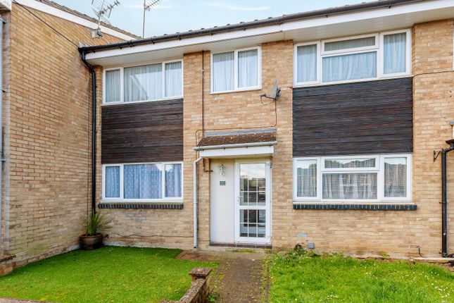 Thumbnail Terraced house for sale in Middlefields, Croydon, Surrey