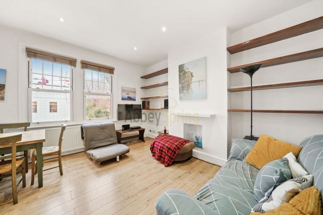 Thumbnail Maisonette for sale in Highgate Hill, London