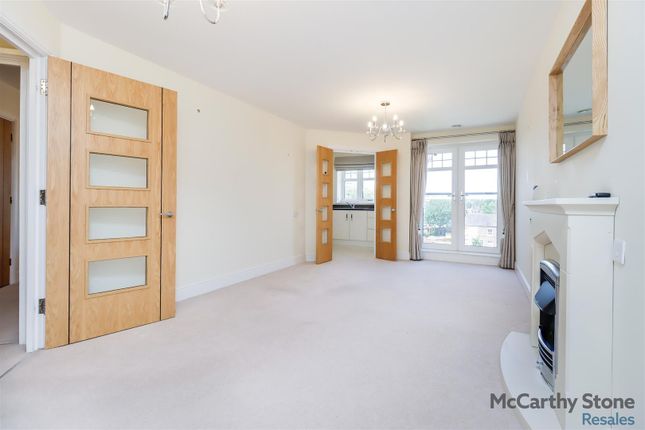 41 Stiperstones Court, Abbey Foregate, Shrewsbury photo 3
