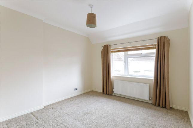 Stuart Crescent, Hayes photo 3