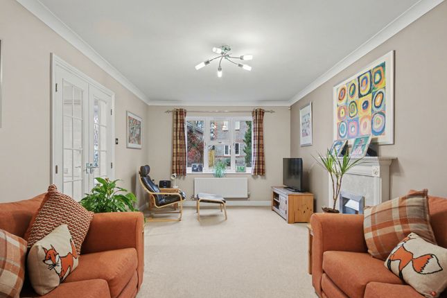 10 Godfrey Pink Way, Southampton photo 2