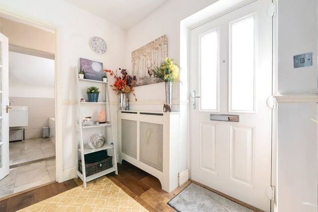 Flat 4, St. Michaels,, Willow Grove, Chislehurst photo 3
