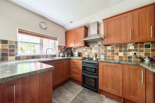 40, The Moorings, Surrey photo 4