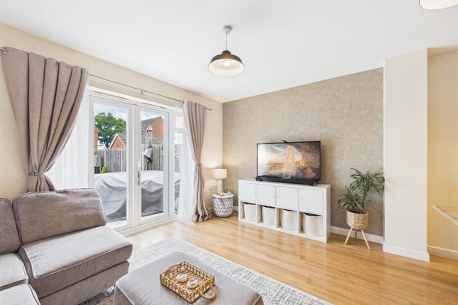 3-bed house on 80, Tall Pines Road, Lincoln, £200,000