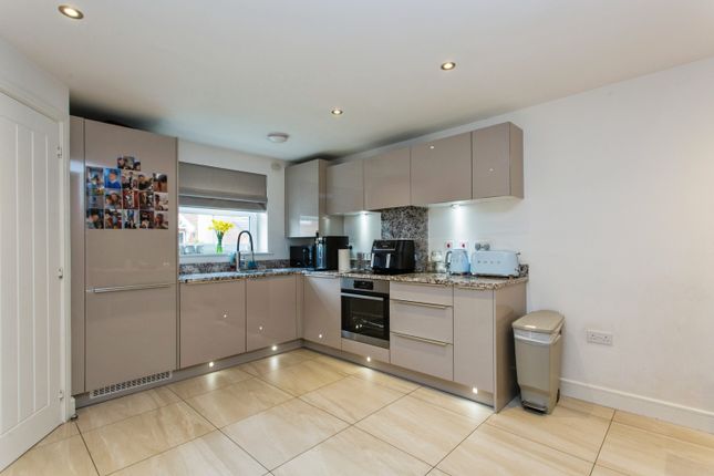 7, Wilding Drive, Lancashire photo 4