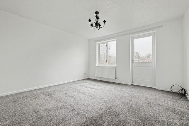 21, Morgan Drive, Greenhithe photo 3
