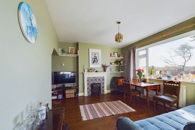 Flat for sale in Farnaby Road, Bromley, Kent