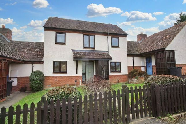 Thumbnail Terraced house to rent in Beech Hill, Letchworth Garden City