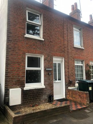 Terraced house to rent in Eldon Place, Reading