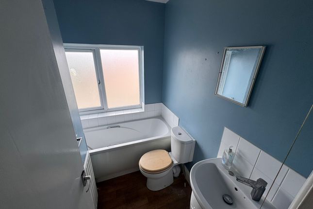 Flat 6, 43, Beresford Avenue, Skegness photo 5