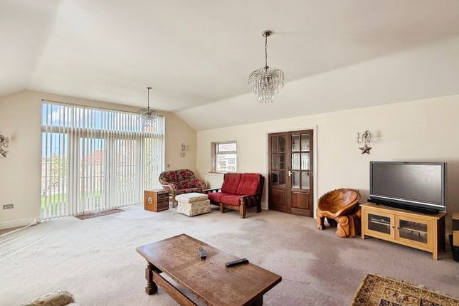90, Newtown, Wiltshire, BA13 3EF photo 4