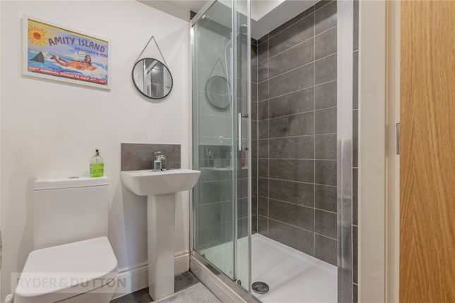 Flat for sale in Cromwell Close, Brighouse, West Yorkshire