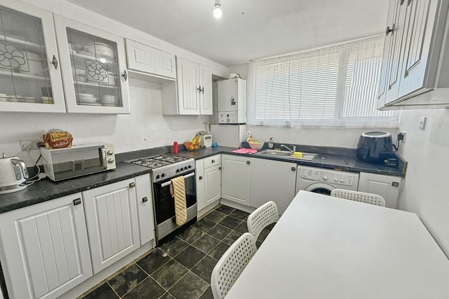 88 Parsonage Lane, Enfield photo 2