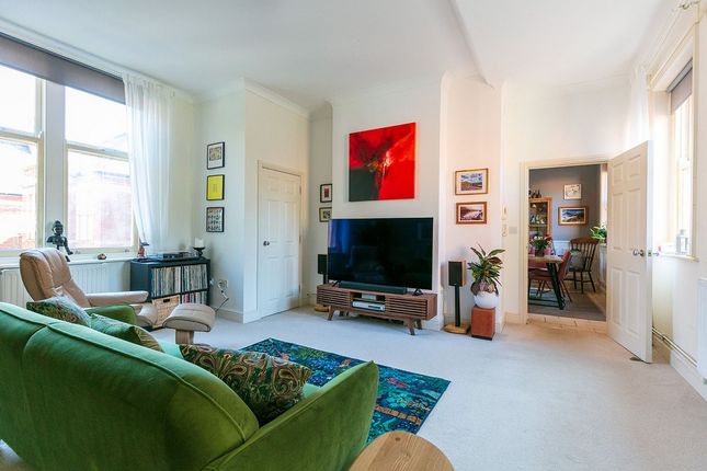 28 Herrison House, Charlton Down, Dorchester photo 3