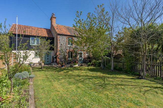 2, Hinckley Cottages, East Ruston photo 4
