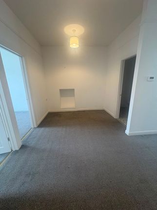 51a Margaret Street, Mountain Ash photo 3