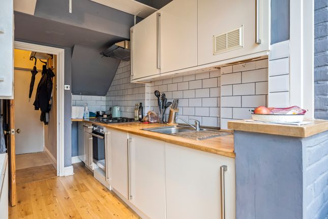 Flat for sale in Moray Road, London