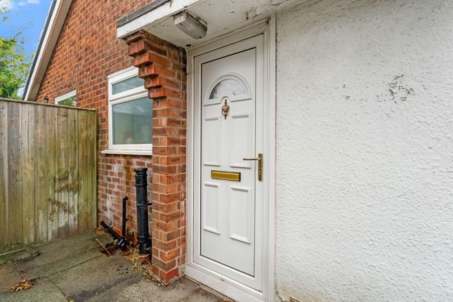 15 Bromley Cross Road, Bolton photo 2