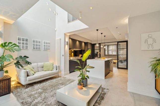 Thumbnail Terraced house for sale in The Chase, London