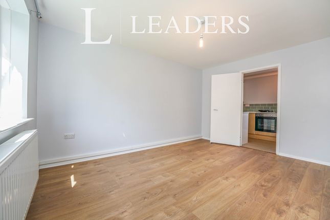 2, Benhall House, Gloucester Road photo 3