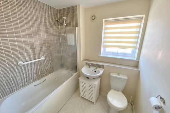 8, Invention Avenue, Birmingham photo 4