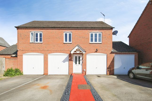 2 bed property for rent in Niagara Close, Coventry CV4