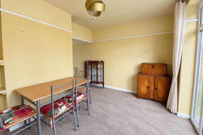 32 Pauls Lane, Southport, Merseyside photo 4