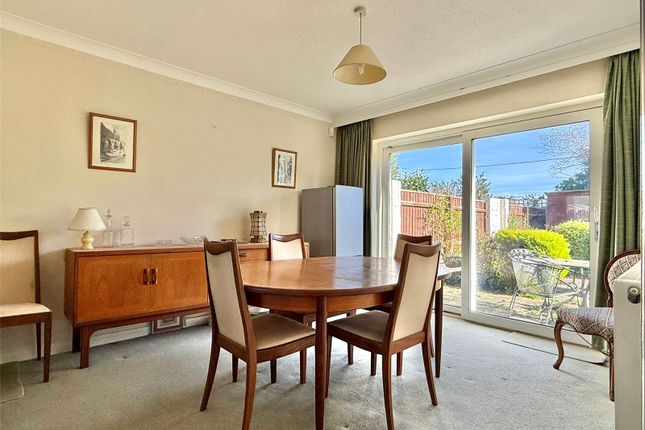 25, Deans Court, Lymington photo 4