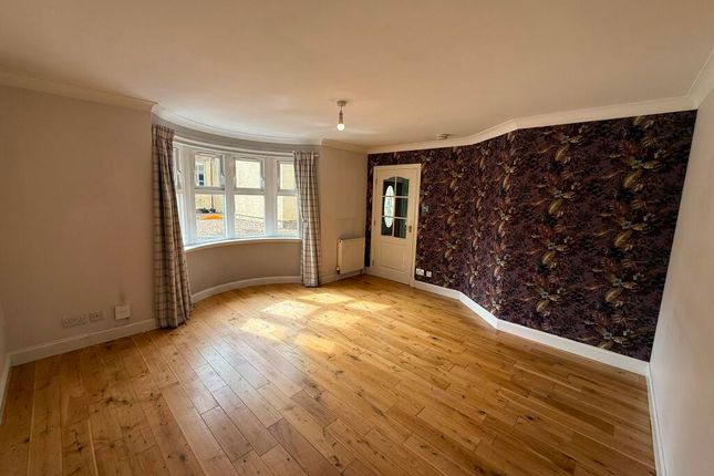 13 Mount House , Dundonald Road, Kilmarnock photo 4