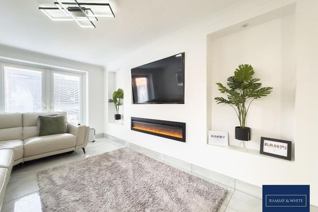 16, Japonica Drive, Merthyr Tydfil photo 4