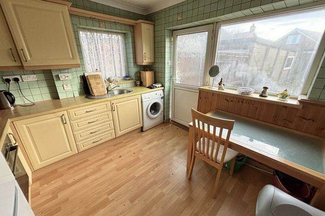 48, Elmwood Drive, Thornton photo 3