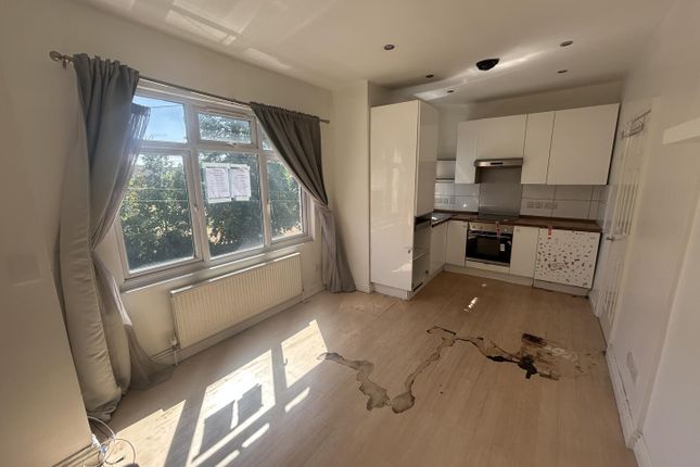41C, Grange Road, London photo 2