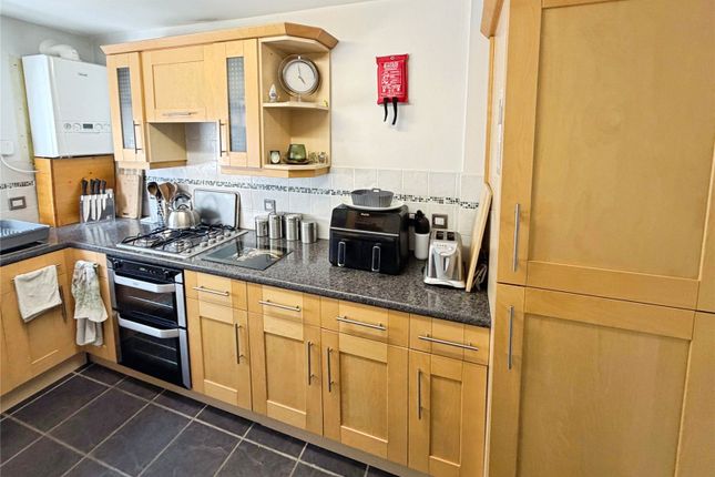 3, Grafton House, Andover photo 4
