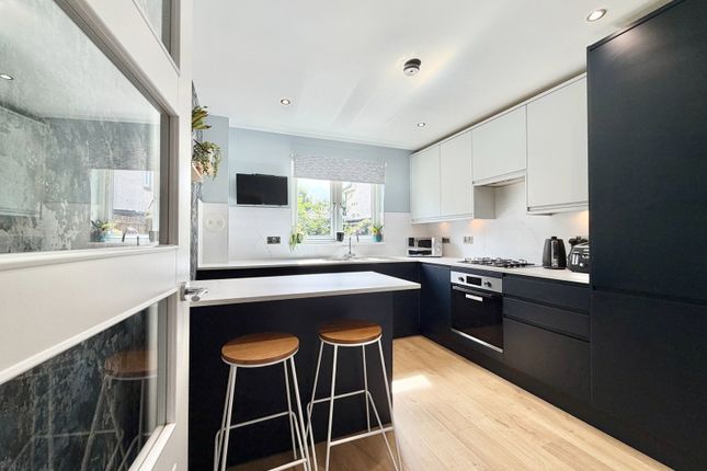 5, Moffat Place, Bonnybridge photo 2